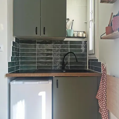 Apartman Lovely And Bright In Montmartre Párizs