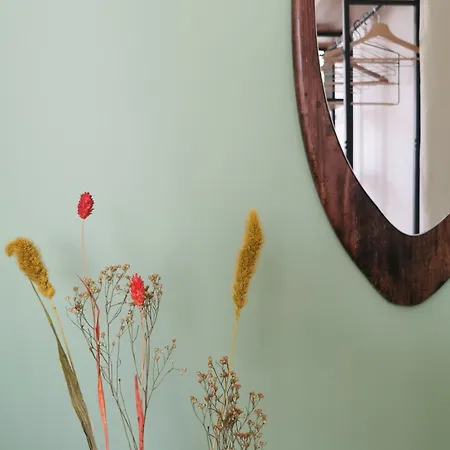 Lovely And Bright In Montmartre アパート